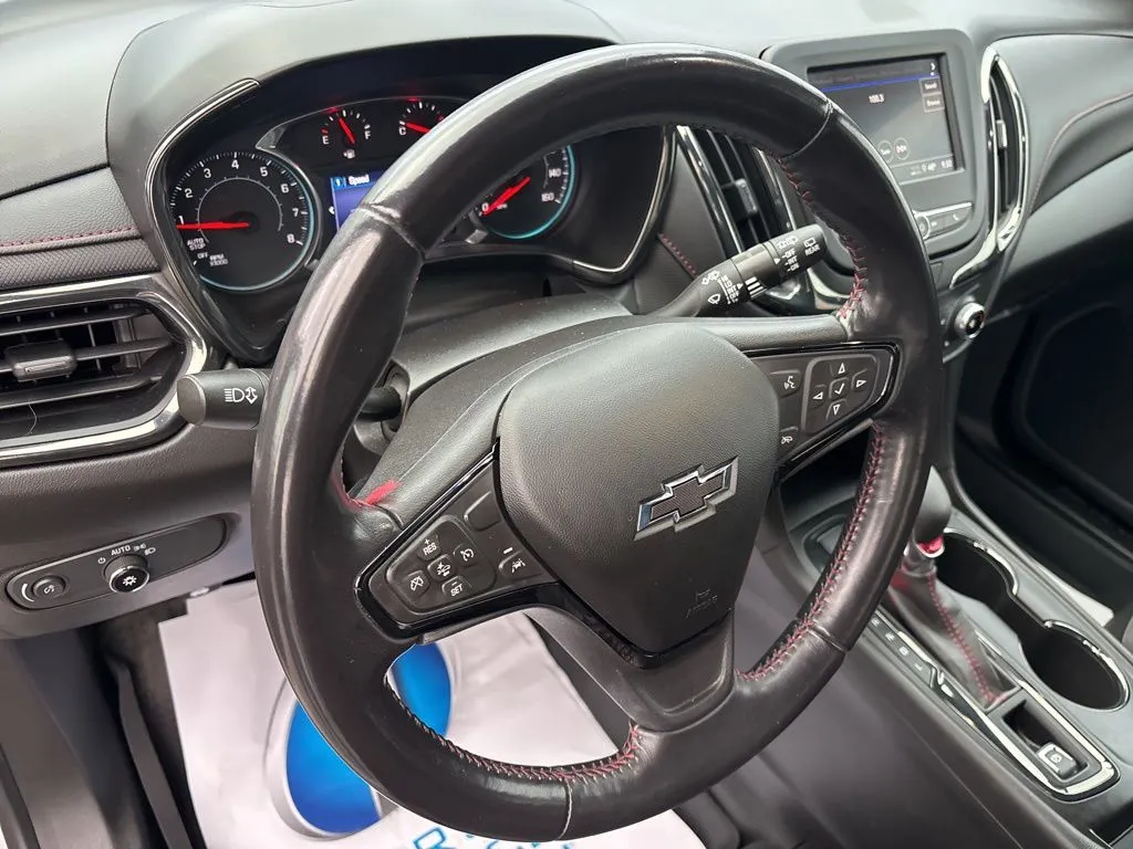 2022 Chevrolet Equinox RS photo 3