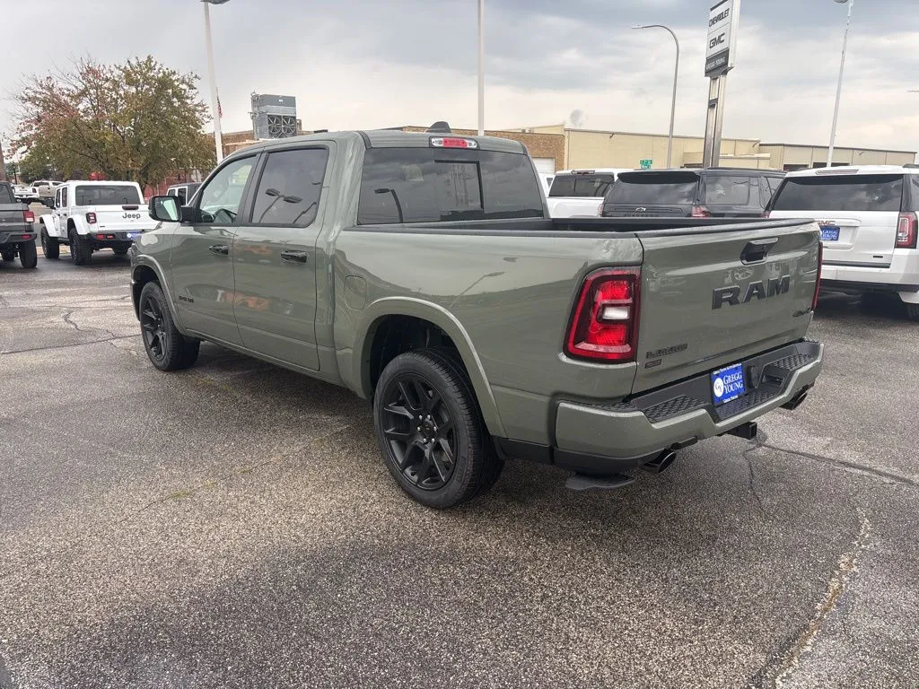 2026 Ram 1500 Laramie photo 2
