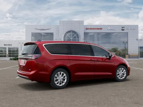 More photos of 2026 Chrysler Pacifica Select at Gregg Young Chrysler Dodge Jeep Ram of Atlantic, IA