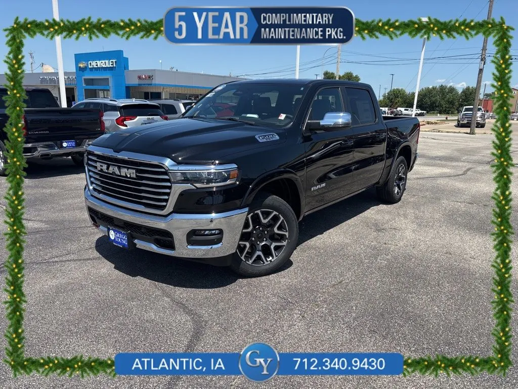 2025 RAM Ram 1500 Pickup Laramie's photo