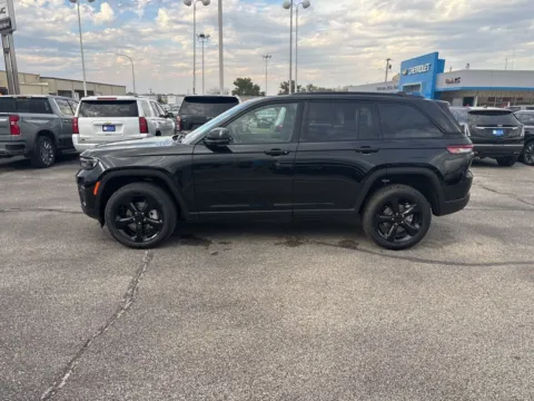 Another view of 2025 Jeep Grand Cherokee Limited for sale in Atlantic, IA at Gregg Young of Atlantic