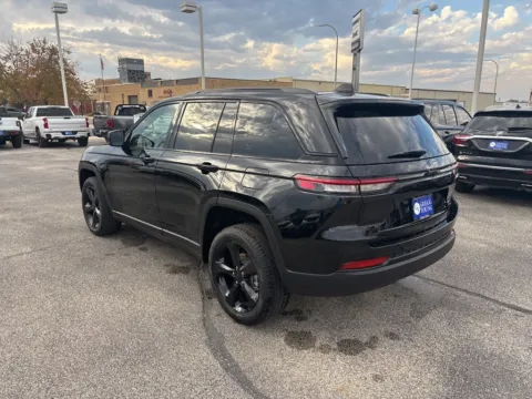 More photos of 2025 Jeep Grand Cherokee Limited at Gregg Young of Atlantic, IA