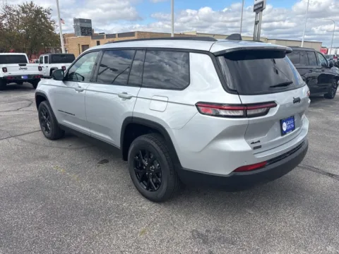 More photos of 2025 Jeep Grand Cherokee L Altitude X at Gregg Young of Atlantic, IA