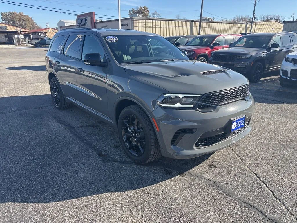 2026 Dodge Durango GT Plus photo 3