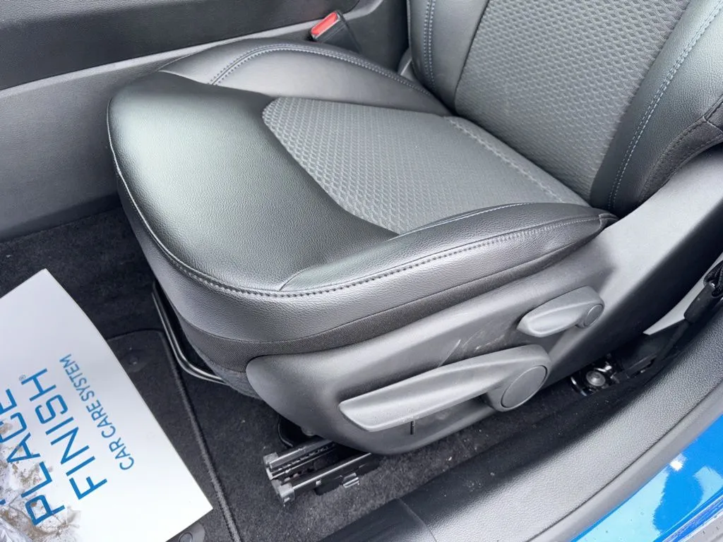 2026 Jeep Compass Latitude photo 4