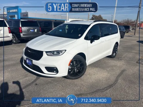 White 2026 Chrysler Pacifica Select for sale in Atlantic, IA