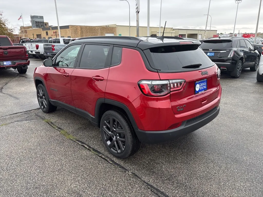 2026 Jeep Compass Limited Altitude photo 2