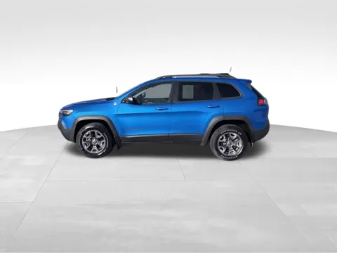 Another view of 2019 Jeep Cherokee Trailhawk for sale in Atlantic, IA at Gregg Young of Atlantic