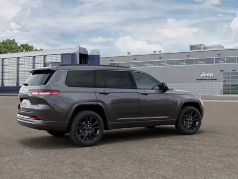 More photos of 2026 Jeep Grand Cherokee L Limited at Gregg Young Chrysler Dodge Jeep Ram of Atlantic, IA