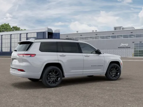 More photos of 2026 Jeep Grand Cherokee L Limited at Gregg Young Chrysler Dodge Jeep Ram of Atlantic, IA