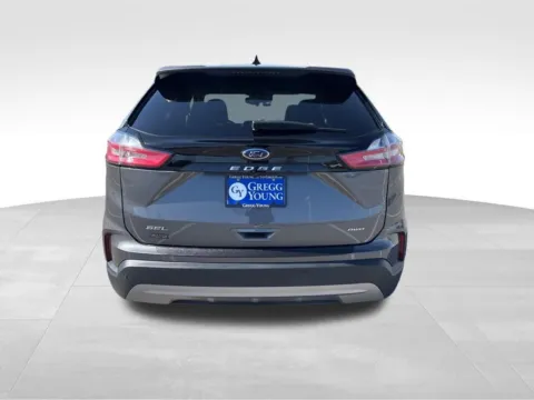 More photos of 2024 Ford Edge SEL at Gregg Young Chrysler Dodge Jeep Ram of Atlantic, IA