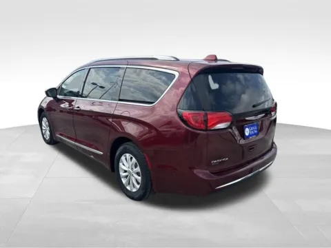More photos of 2018 Chrysler Pacifica Touring L Plus at Gregg Young Chrysler Dodge Jeep Ram of Atlantic, IA
