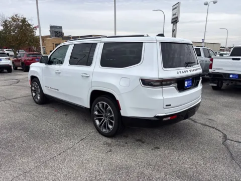 More photos of 2024 Jeep Grand Wagoneer Series III at Gregg Young Chrysler Dodge Jeep Ram of Atlantic, IA