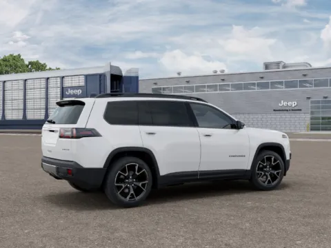 More photos of 2027 Jeep Cherokee Limited at Gregg Young Chrysler Dodge Jeep Ram of Atlantic, IA
