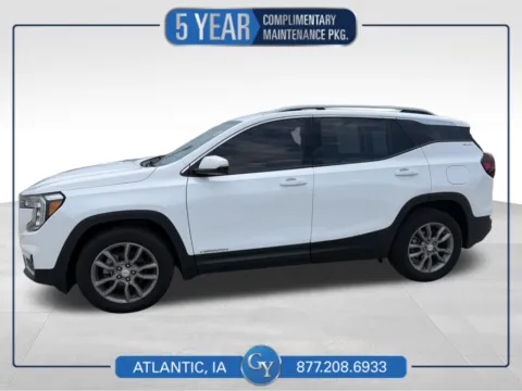 White 2024 GMC Terrain SLT for sale in Atlantic, IA
