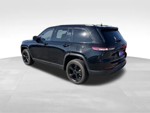 More photos of 2023 Jeep Grand Cherokee Altitude X at Gregg Young Chrysler Dodge Jeep Ram of Atlantic, IA