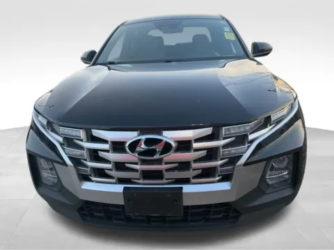 Another view of 2022 Hyundai Santa Cruz SEL for sale in Newton, IA at Gregg Young of Newton