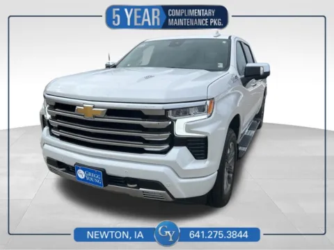 White 2024 Chevrolet Silverado 1500 High Country for sale in Newton, IA