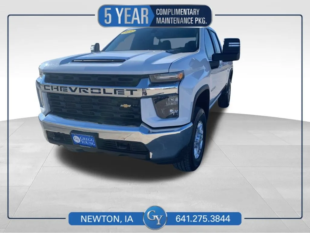 White 2021 Chevrolet Silverado 2500HD LT for sale in Newton, IA