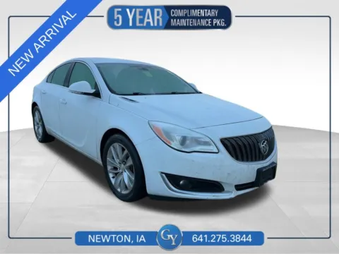 White 2016 Buick Regal Turbo for sale in Newton, IA