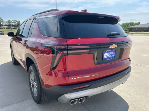 Another view of 2026 Chevrolet Traverse LT for sale in Newton, IA at Gregg Young of Newton