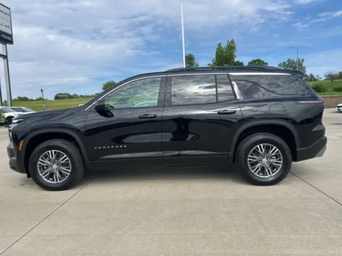 Photos of 2026 Chevrolet Traverse LT for sale in Newton, IA at Gregg Young of Newton