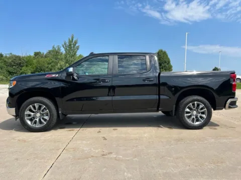 Photos of 2026 Chevrolet Silverado 1500 LT for sale in Newton, IA at Gregg Young of Newton
