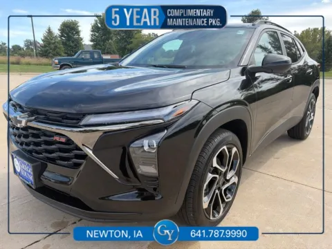 Black 2026 Chevrolet Trax 2RS for sale in Newton, IA