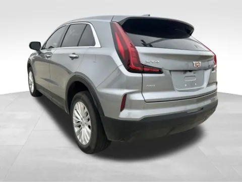 More photos of 2024 Cadillac XT4 Luxury at Gregg Young of Newton, IA