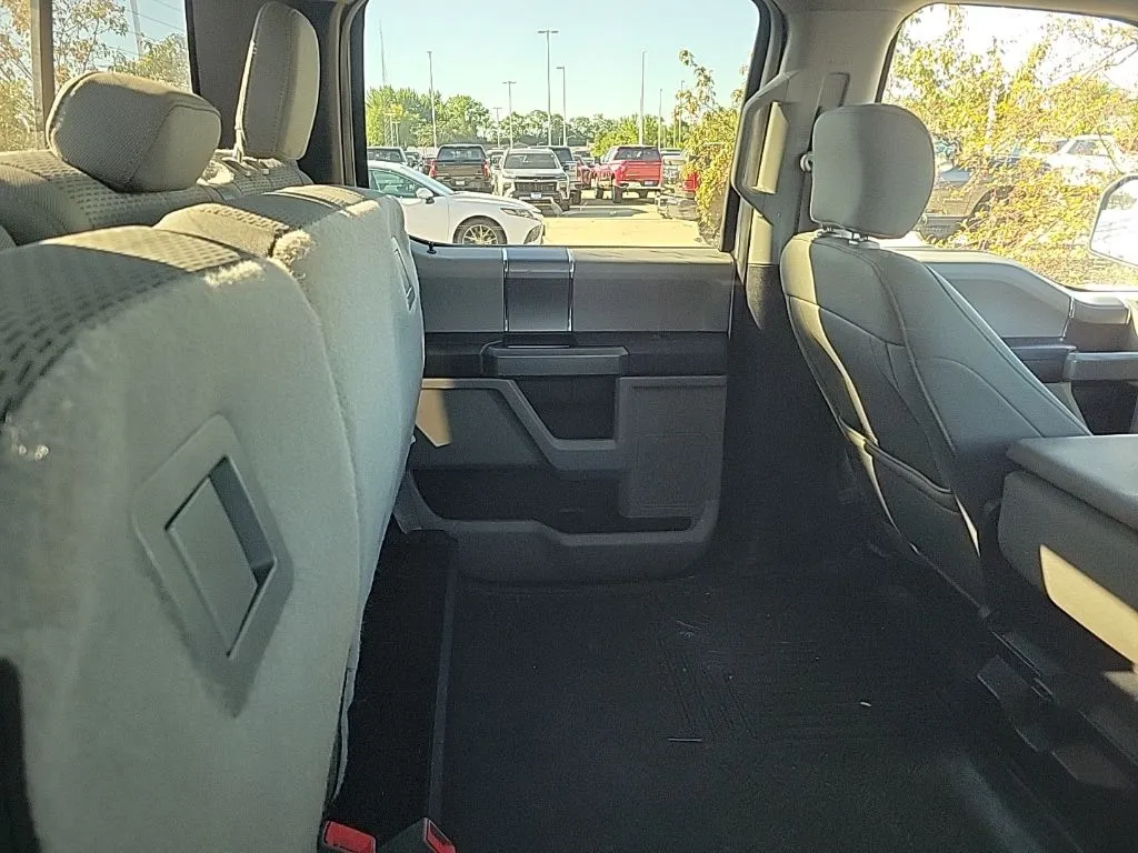 2018 Ford F-150 XLT photo 3