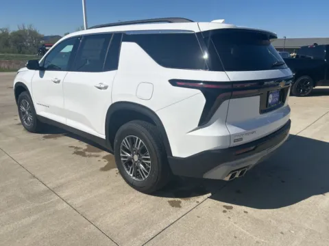 More photos of 2026 Chevrolet Traverse LT at Gregg Young Chevrolet Newton, IA