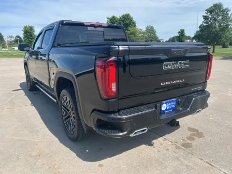 More photos of 2022 GMC Sierra 1500 Denali Ultimate at Gregg Young Chevrolet Newton, IA