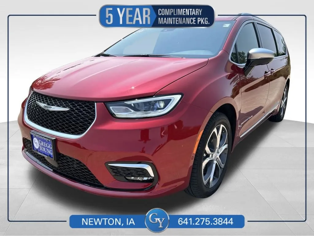 Red 2026 Chrysler Pacifica Pinnacle for sale in Newton, IA