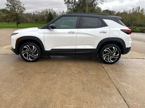 Photos of 2026 Chevrolet TrailBlazer RS for sale in Newton, IA at Gregg Young Chevrolet Newton
