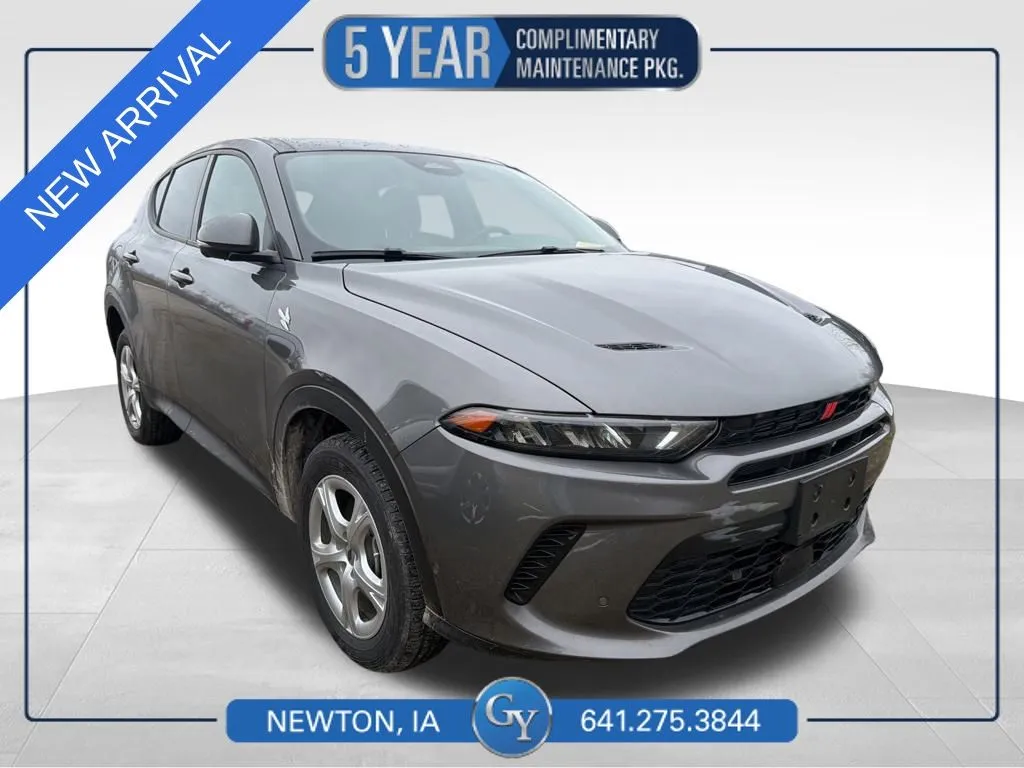 Gray 2024 Dodge Hornet GT for sale in Newton, IA