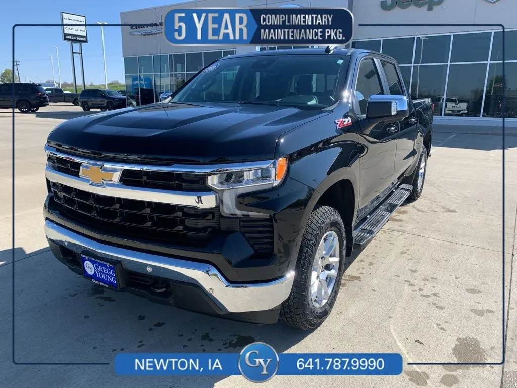 Black 2026 Chevrolet Silverado 1500 LT for sale in Newton, IA