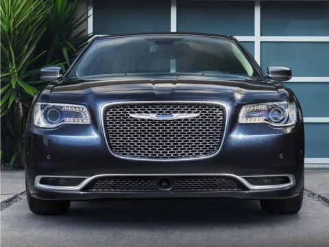 Silver 2017 Chrysler 300 C for sale in Newton, IA
