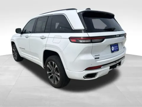 More photos of 2024 Jeep Grand Cherokee Overland at Gregg Young Chevrolet Newton, IA