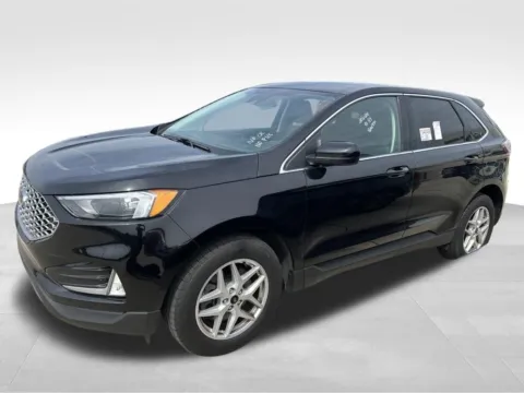 Another view of 2024 Ford Edge SEL for sale in Newton, IA at Gregg Young Chevrolet Newton