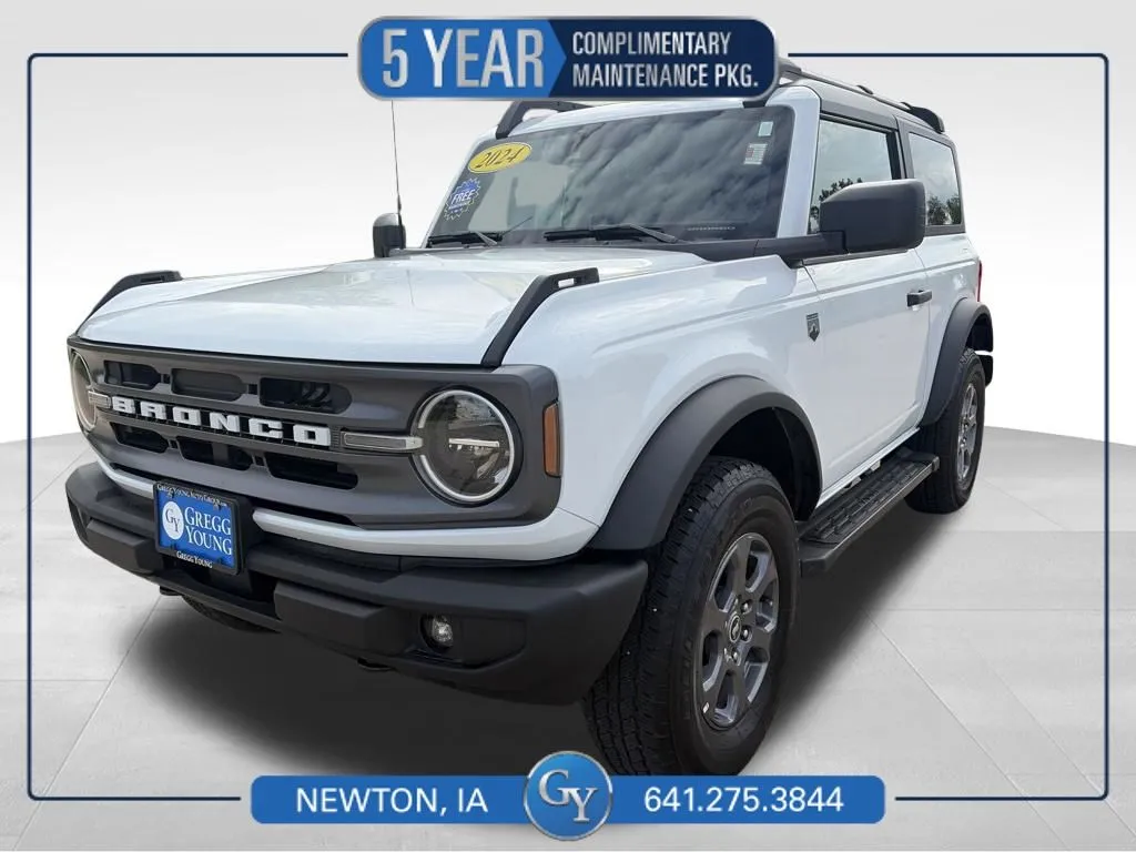 White 2024 Ford Bronco Big Bend for sale in Newton, IA
