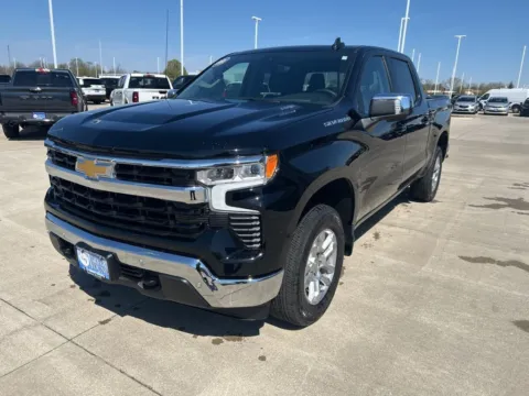 Photos of 2025 Chevrolet Silverado 1500 LT for sale in Newton, IA at Gregg Young Chevrolet Newton