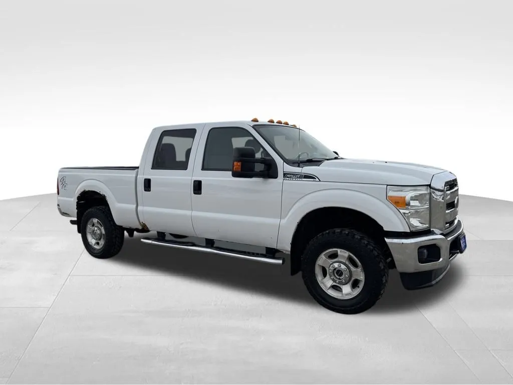 2015 Ford F-250 XLT photo 4