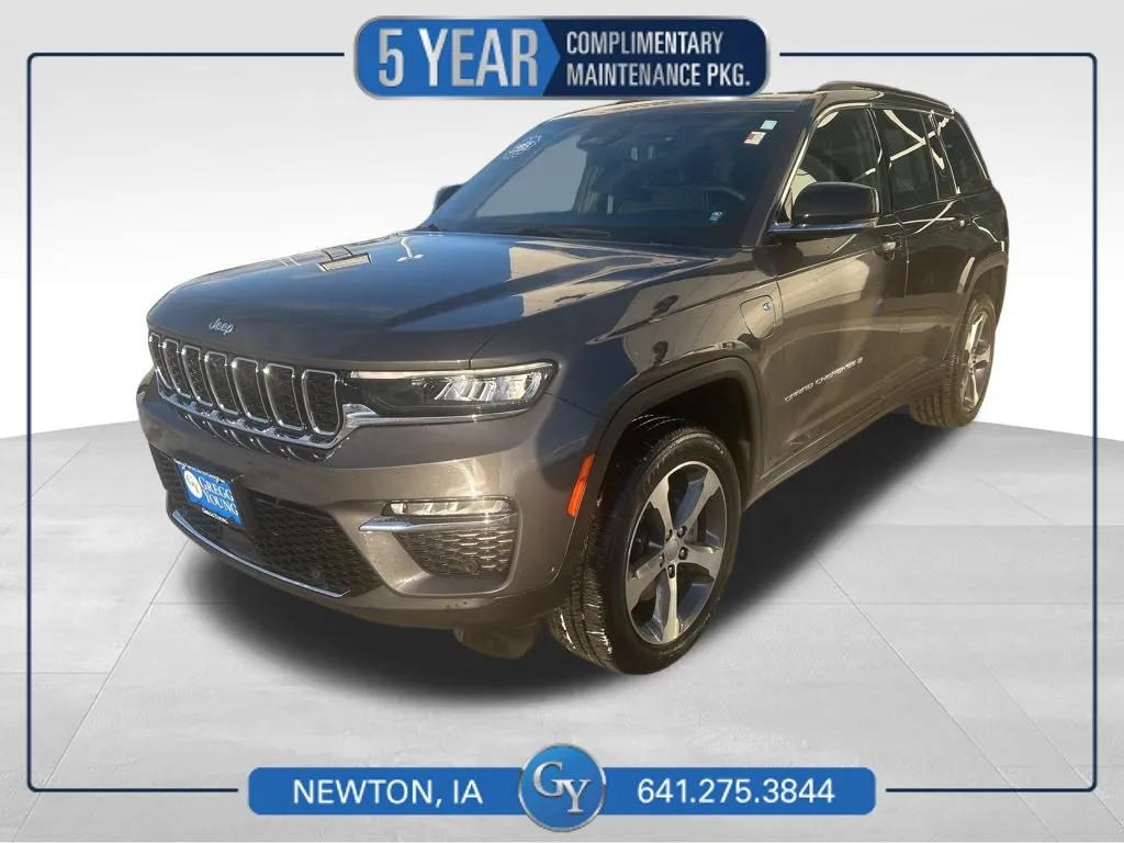 Gray 2024 Jeep Grand Cherokee 4xe for sale in Newton, IA