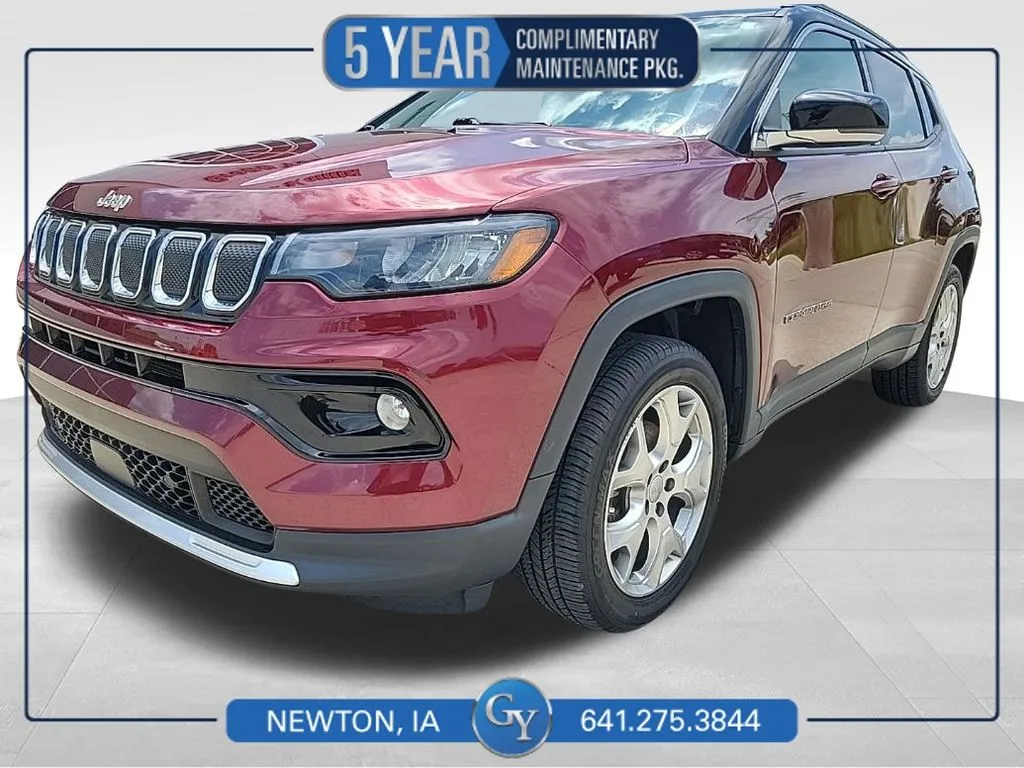 Red 2022 Jeep Compass Limited for sale in Newton, IA