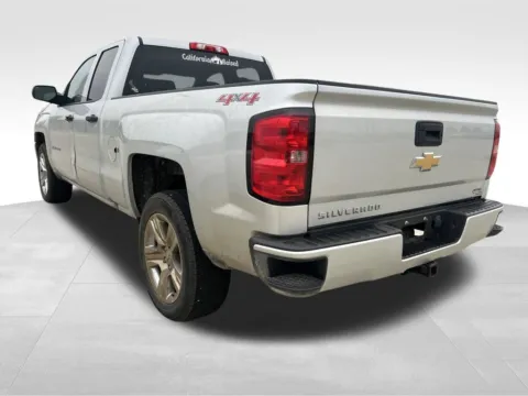 More photos of 2017 Chevrolet Silverado 1500 Custom at Gregg Young Chevrolet Newton, IA