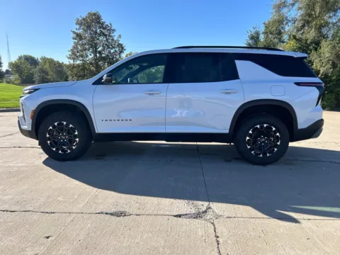 Photos of 2027 Chevrolet Traverse Z71 for sale in Newton, IA at Gregg Young Chevrolet Newton