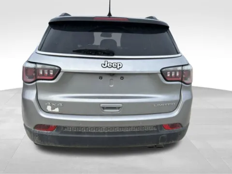 More photos of 2018 Jeep Compass Limited at Gregg Young Chevrolet Newton, IA