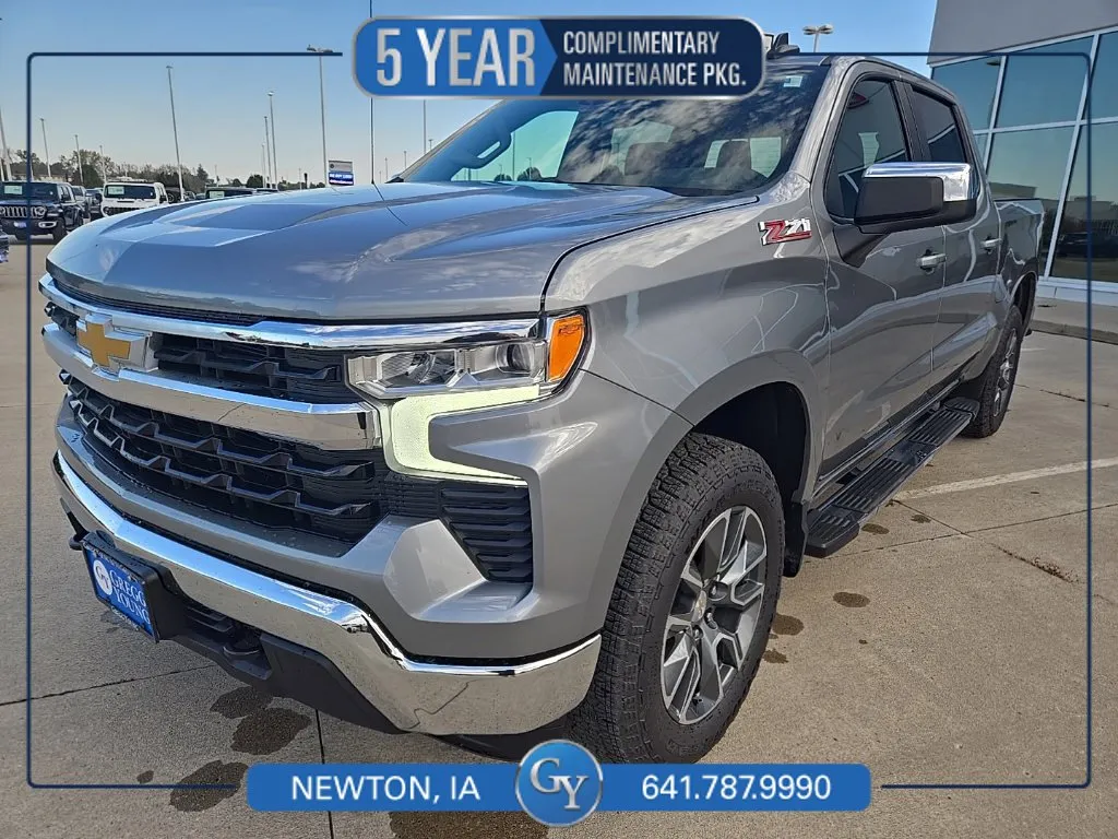 Gray 2026 Chevrolet Silverado 1500 LT for sale in Newton, IA