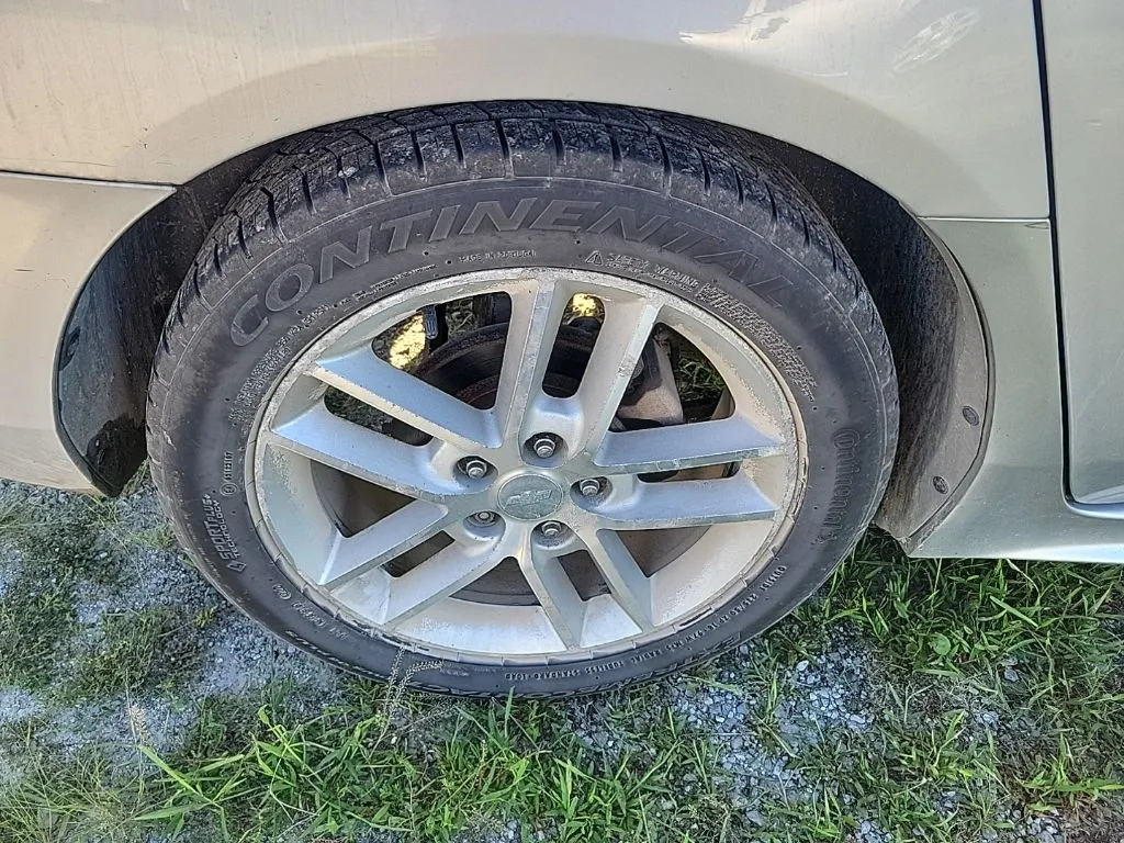 2013 Chevrolet Impala LTZ photo 4