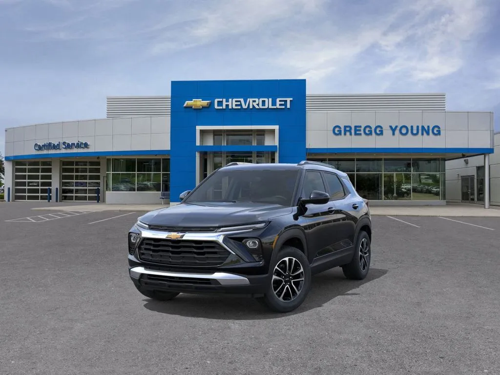 2026 Chevrolet Trailblazer LT photo 3